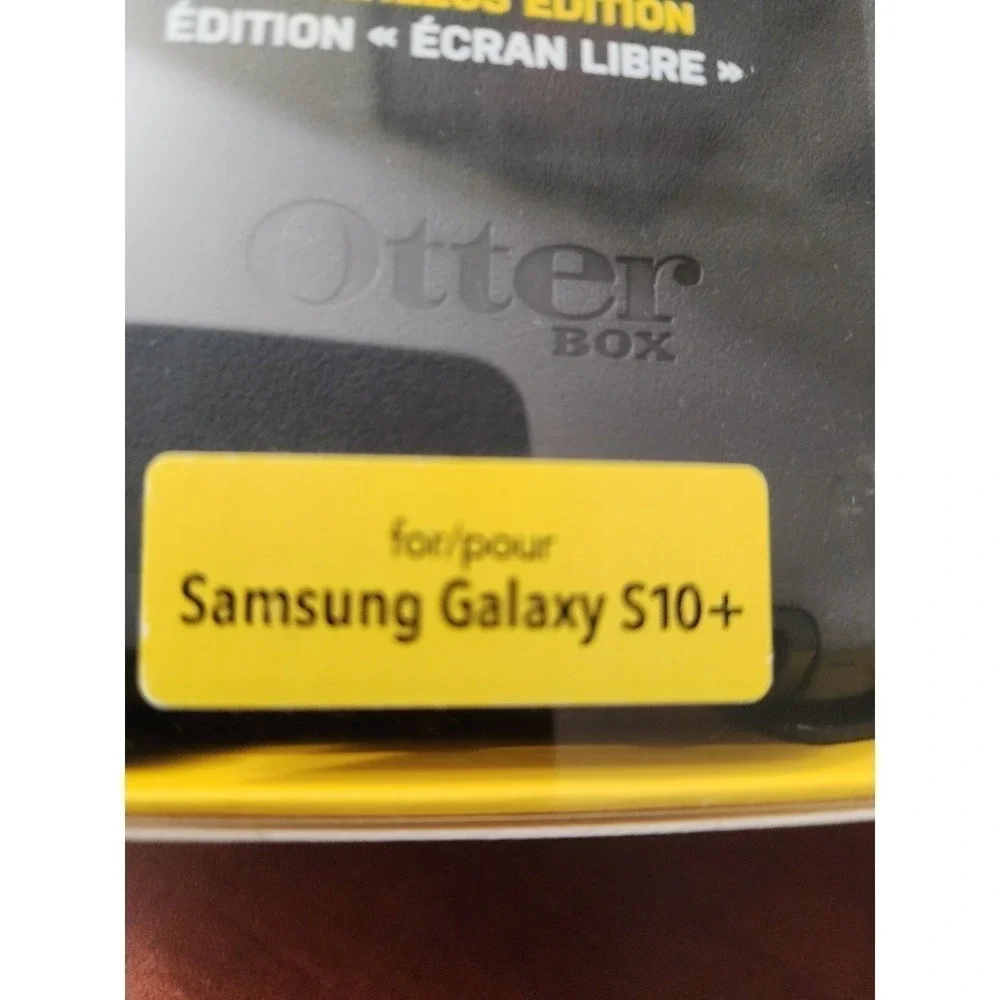 New OtterBox Defender Series  for Samsung Galaxy S10 plus   77-61411 Screenless